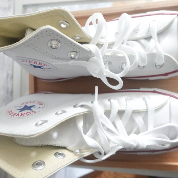 Chuck Taylor All Star Leather High Top White - Picture 8 of 12